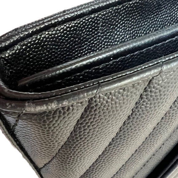 YSL / SAINT LAURENT BLACK CLASSIC CASSANDRE WALLET ON CHAIN IN GRAINED LEATHER - Picture 16 of 16